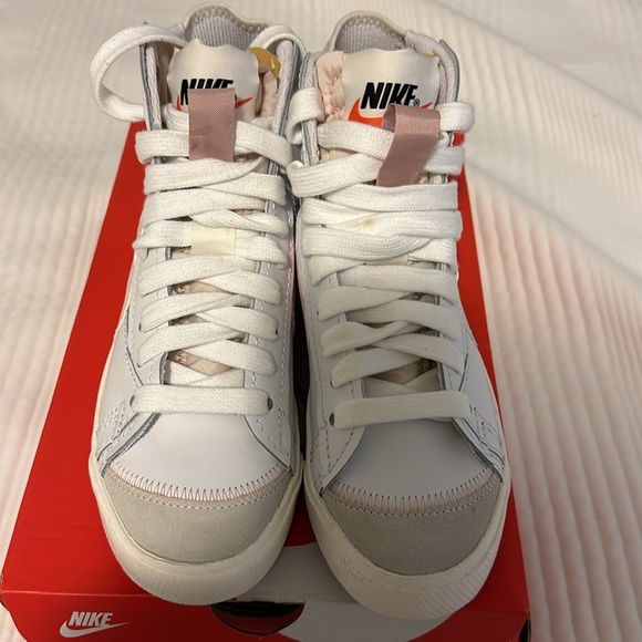 W Blazer Mid 77 Jumbo - Picture 3 of 7